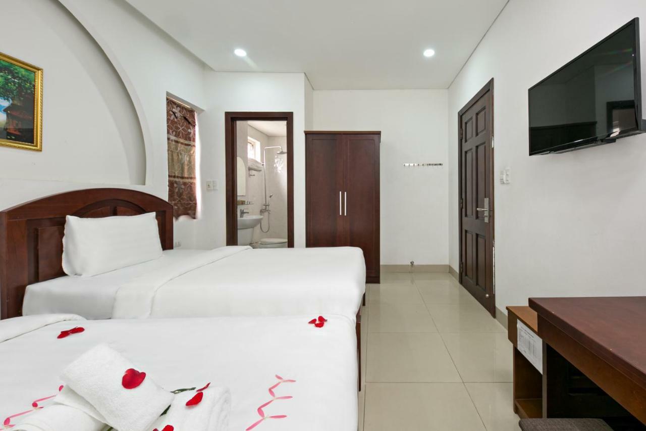 Osaka Hotel Da Nang Esterno foto