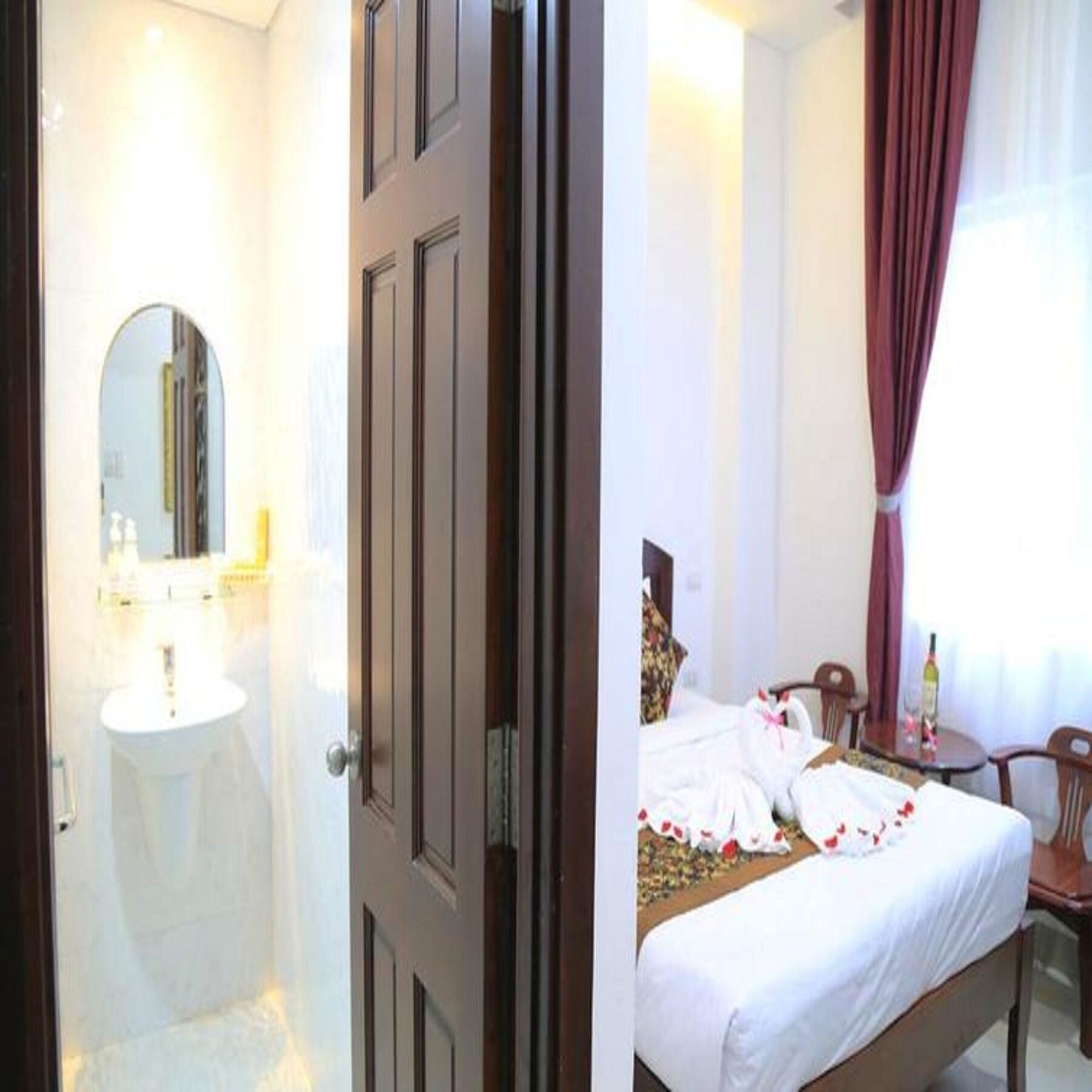 Osaka Hotel Da Nang Esterno foto